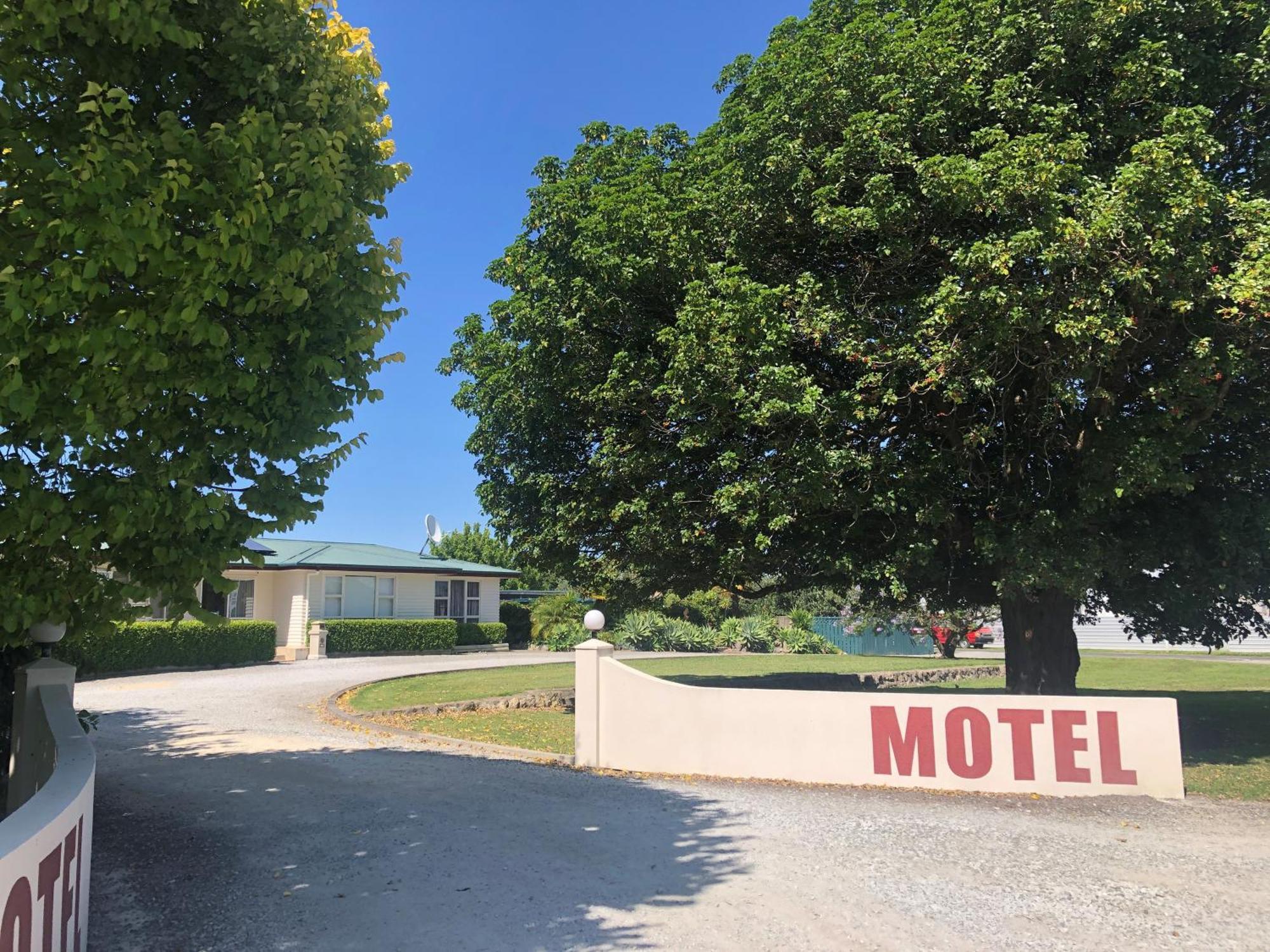 Sunnydays Motel Gisborne Eksteriør bilde